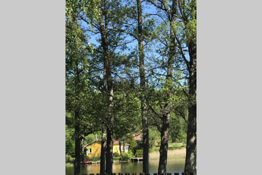 Vacker Hus I Naturen Fröseke Exterior foto